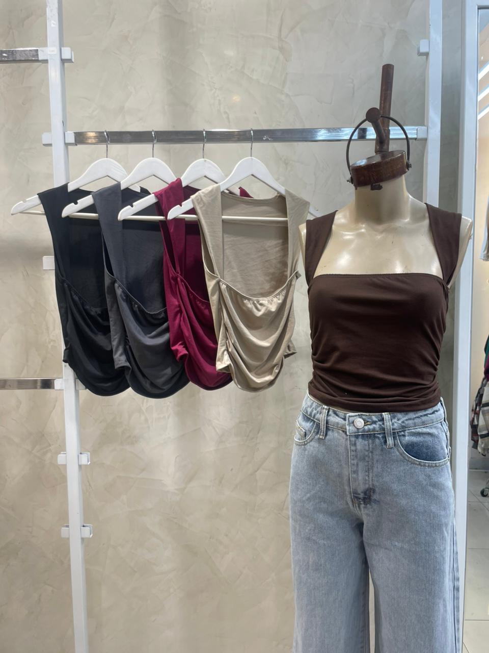 Musculosa Fruncido Bote (Modal Soft)