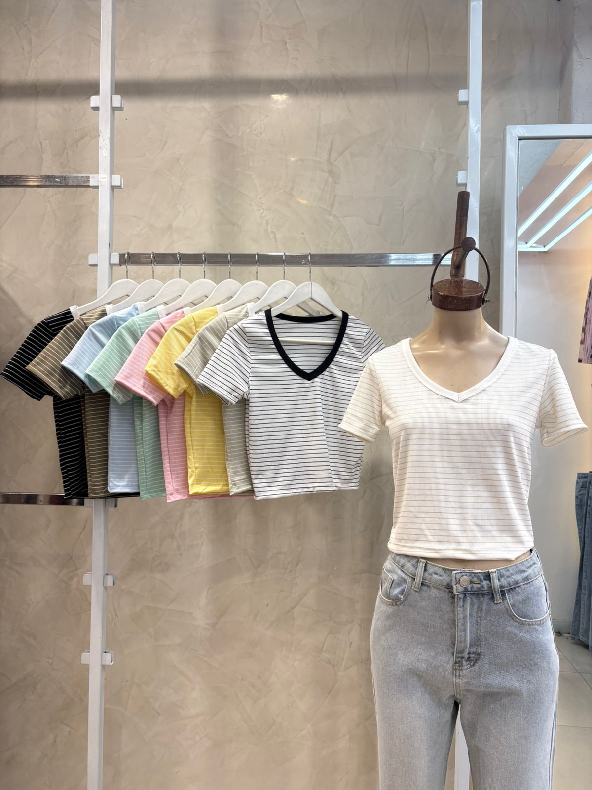 Remera Escote V (Morley Rayado)