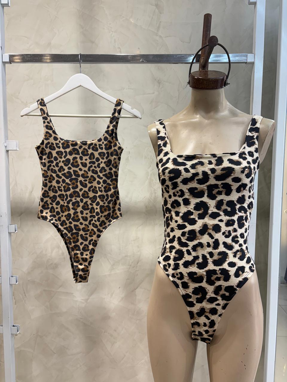 Body Escote Cuadrado Animal Print (Microfibra)