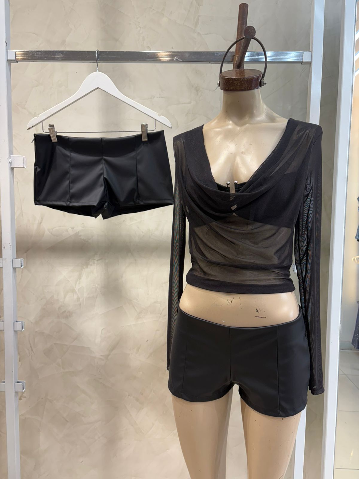 Short corto (Cuerina)