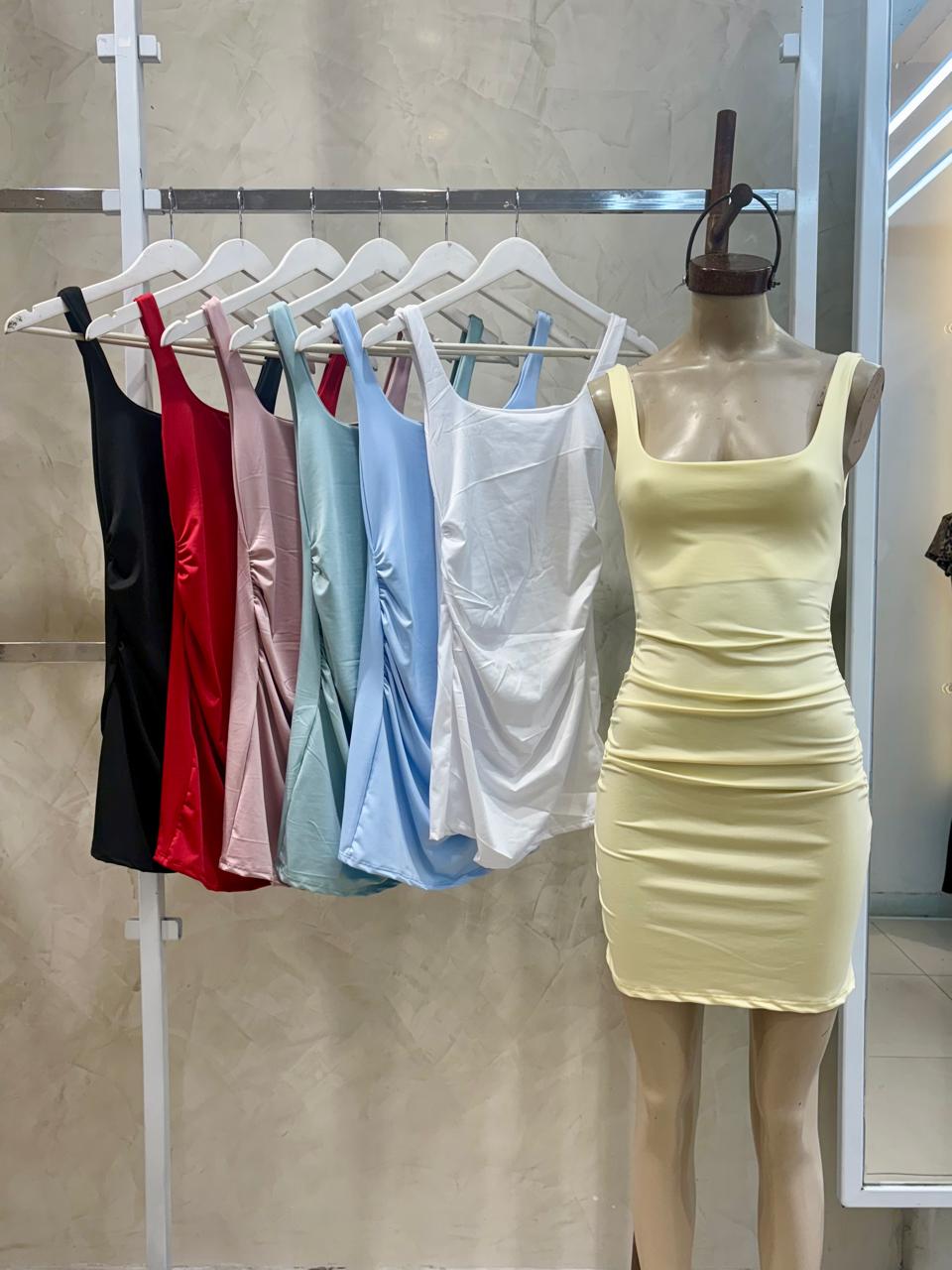 Vestido delantero fruncido (Microfibra)