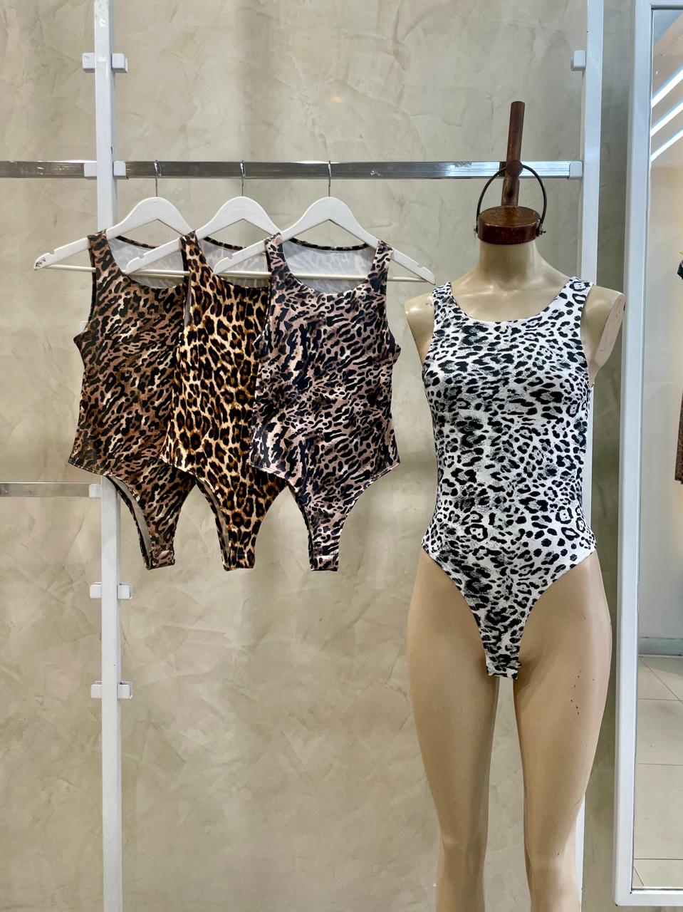 Body Musculosa animal print (Microfibra)