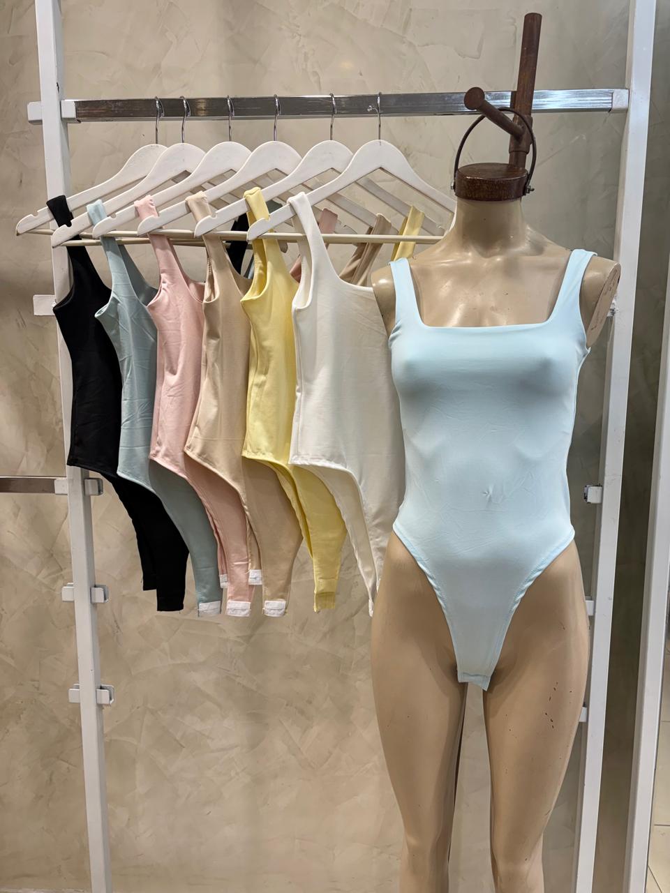 Body escote cuadrado (Microfibra)