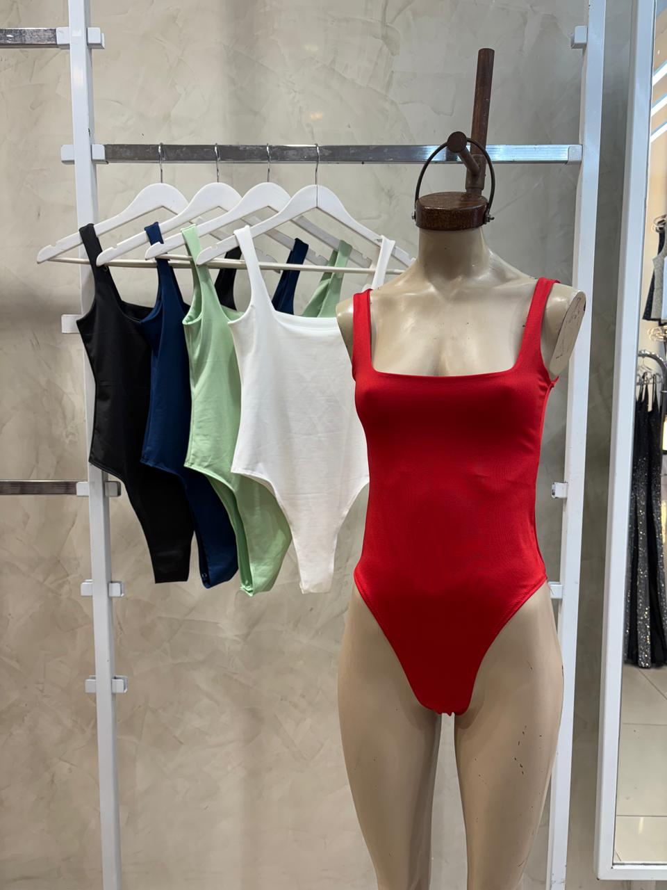 Body escote cuadrado (Microfibra)