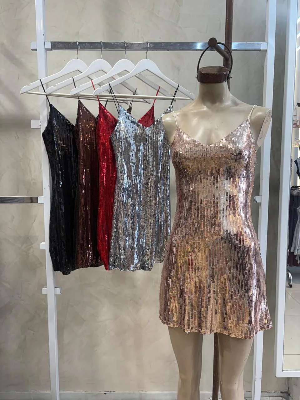 Vestido corto V Lupi (Lentejuela)