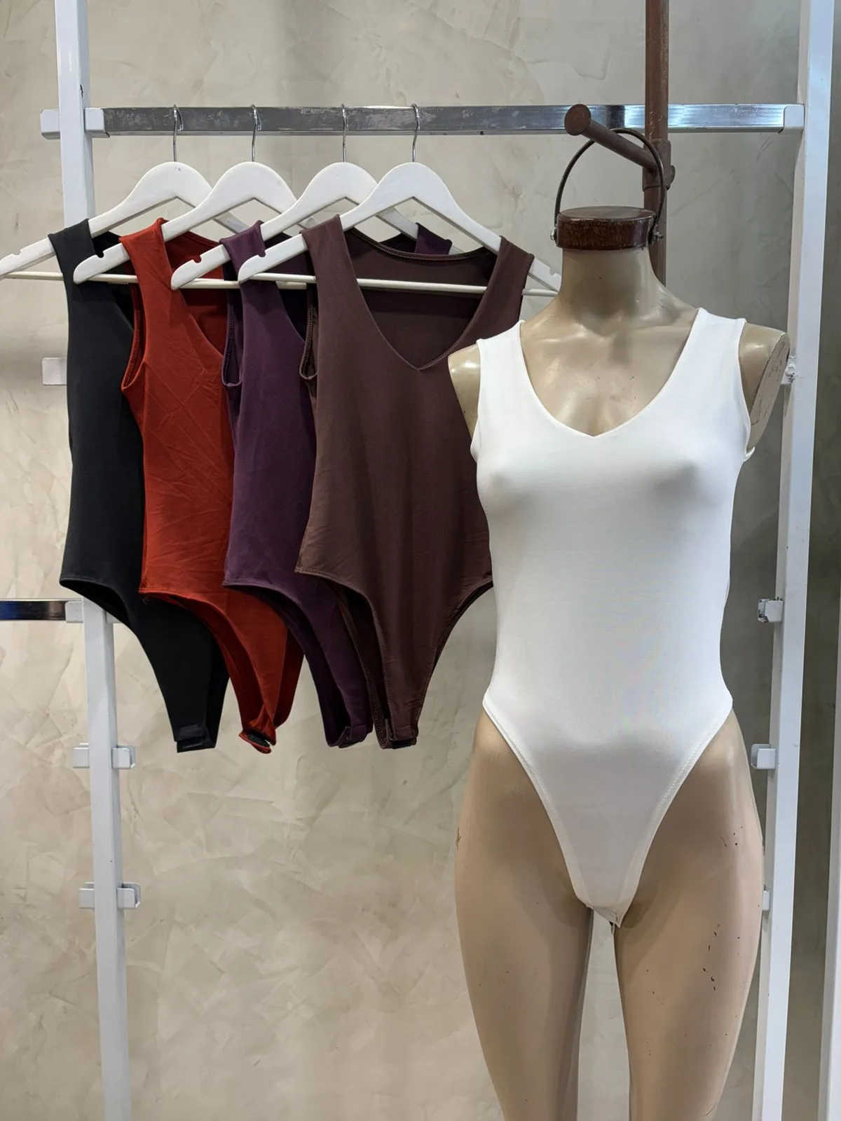 Body Musculosa V (Microfibra)