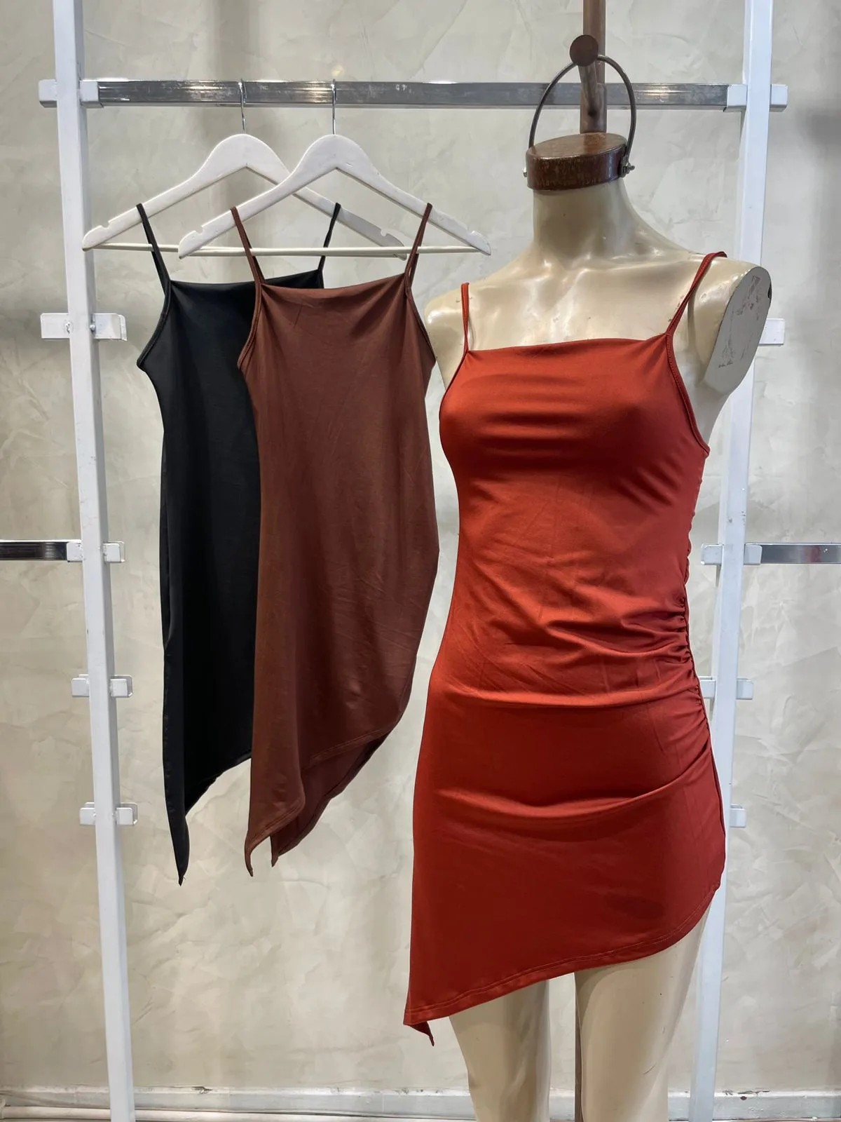 Vestido Corto Recto (Microfibra)