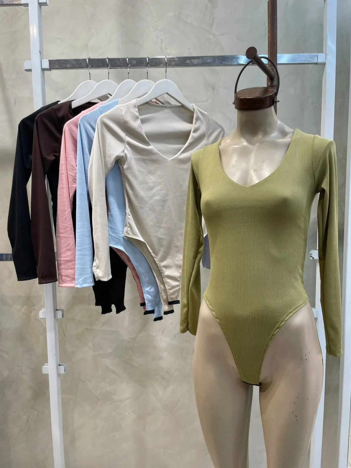 Body Cuello V  (Morley)