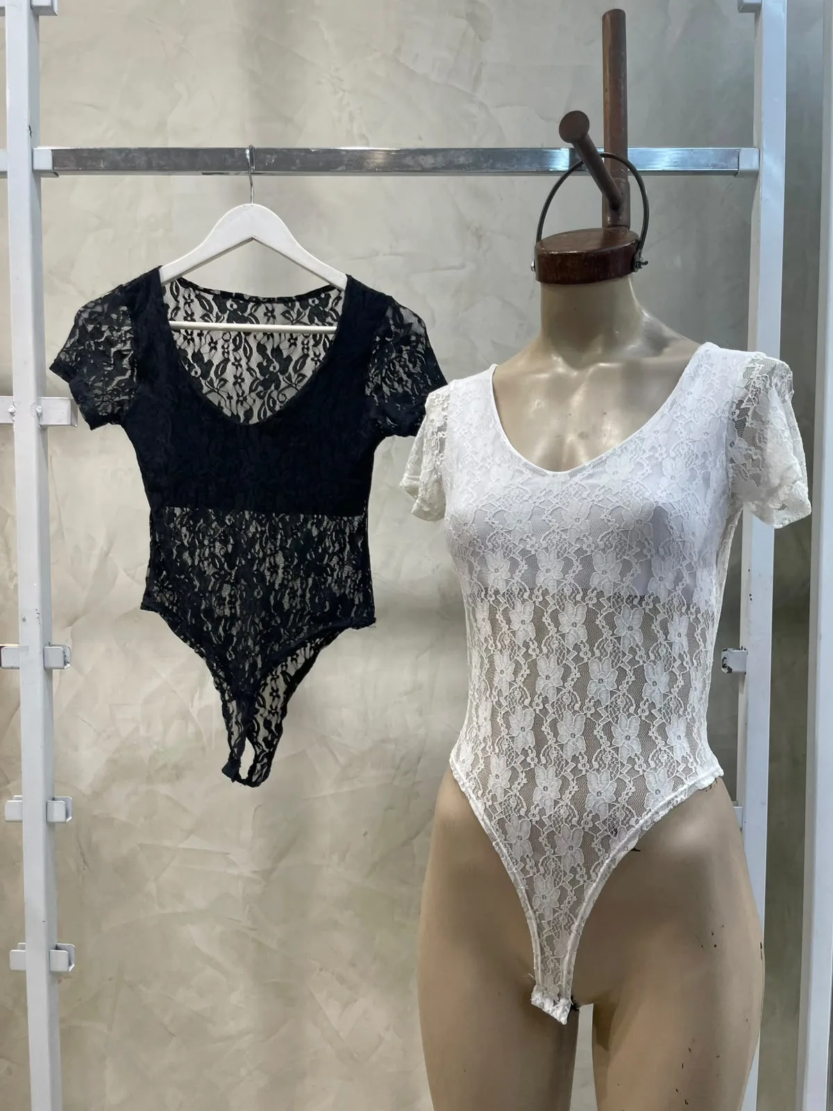 Body Cuello V m/c (encaje)