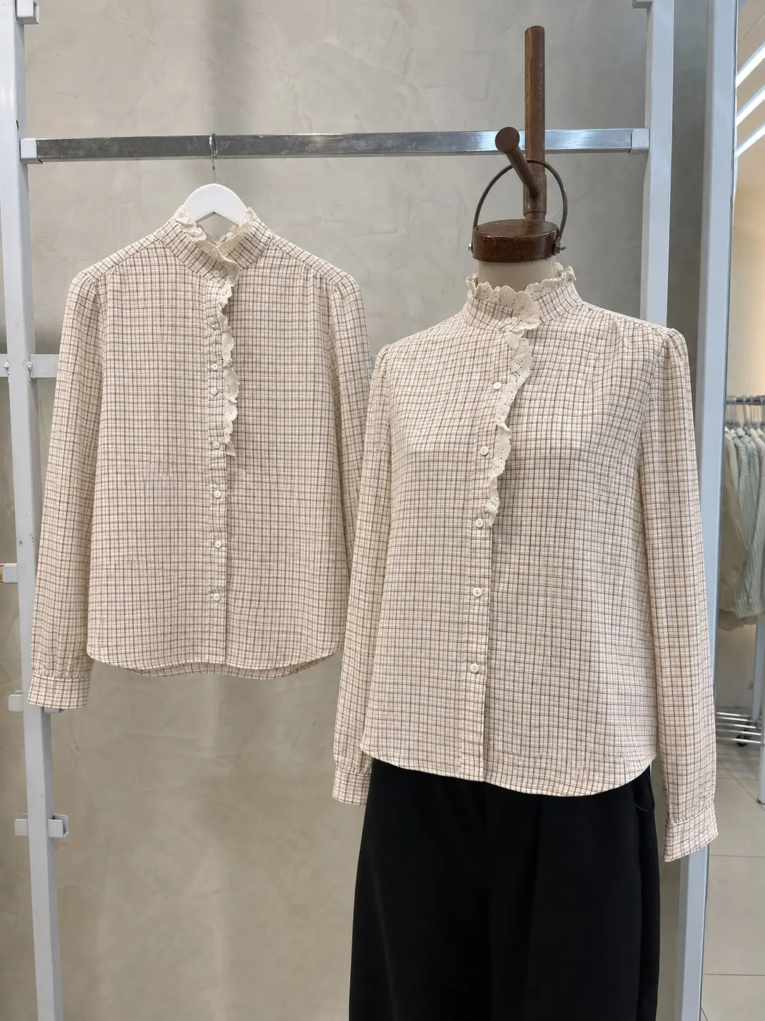 Camisa Cuadrille cuello c/ puntilla (importado)
