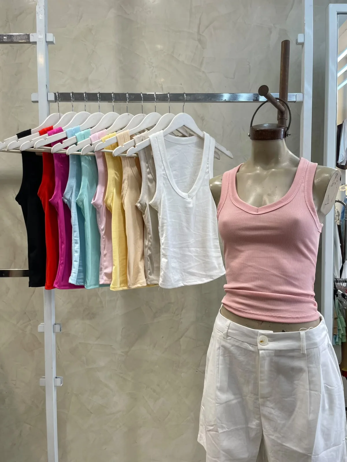 Musculosa escote u (morley)