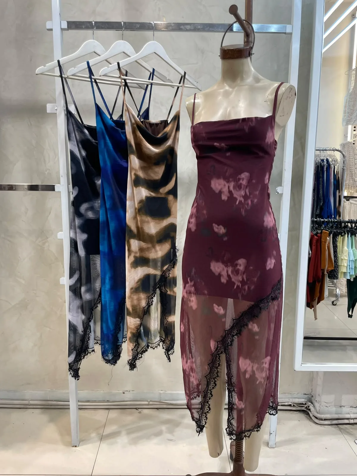 Vestido Largo c/ Puntilla (tull sublimado)